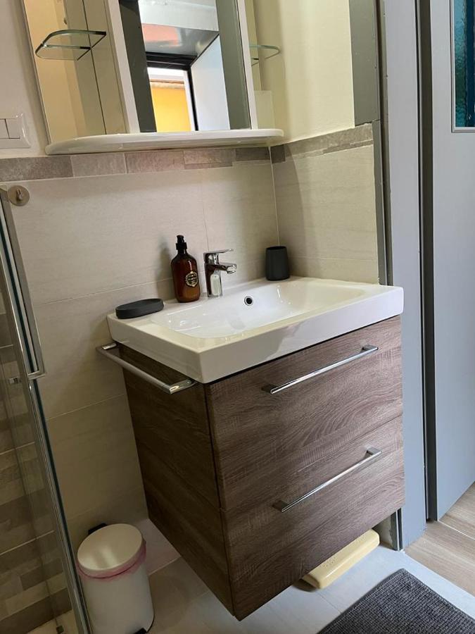 Bilocale Zona Citta' Studi Apartman Milánó Kültér fotó