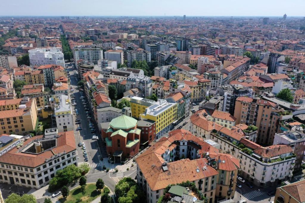 Bilocale Zona Citta' Studi Apartman Milánó Kültér fotó